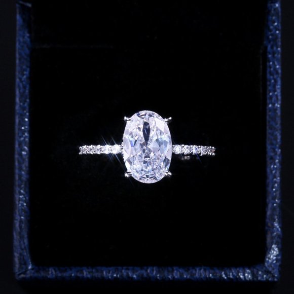 NEW 2CT Oval Cut Solitaire Diamond 925 Silver Ring - Picture 5 of 9